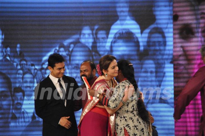 Neeta Ambani and Aamir Khan at CNN IBN Heroes Awards