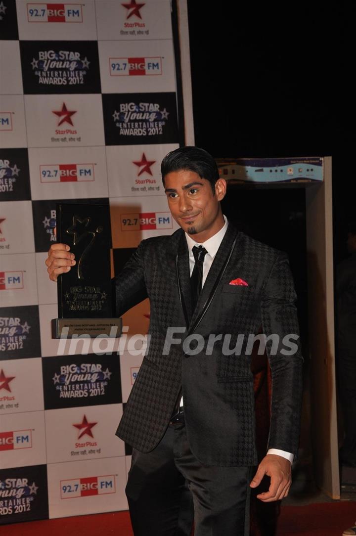 Prateik Babbar at BIG STAR Young Entertainer Awards 2012