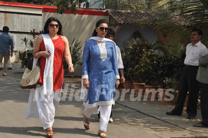 Kiran Juneja and Poonam Dhillon at Mona Kapoor's funeral at Pawan Hans