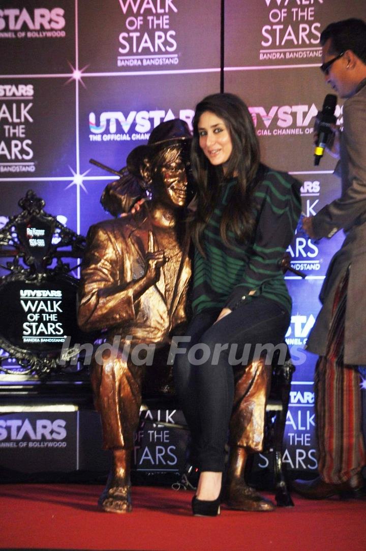 Kareena, Randhir and Madhur unveil UTVSTARS' 'Walk Of The Stars'