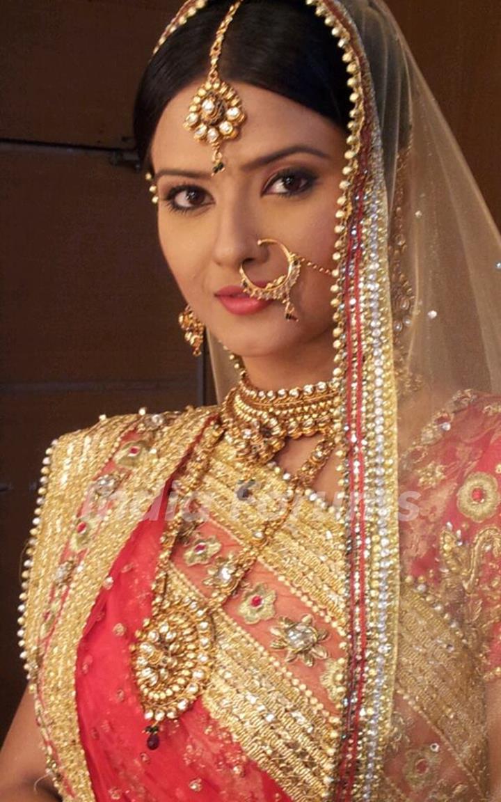 Kratika as Dulhan in Punar Vivah