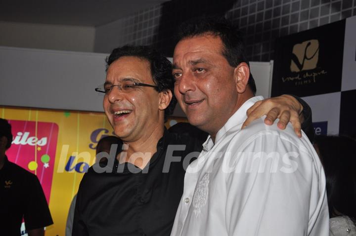 Vidhu Vinod Chopra and Sanjay Dutt at premiere of film Parinda at PVR