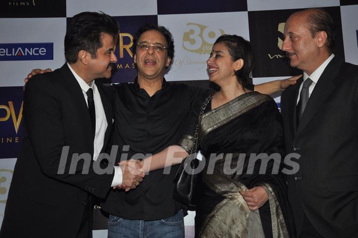 Anil Kapoor, Vidhu Vinod Chopra, Manisha Koirala and Anupam Kher at premiere of film Parinda