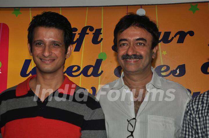 Sharman Joshi & Rajkumar Hirani at Vidhu Vinod Chopra's Film Festival