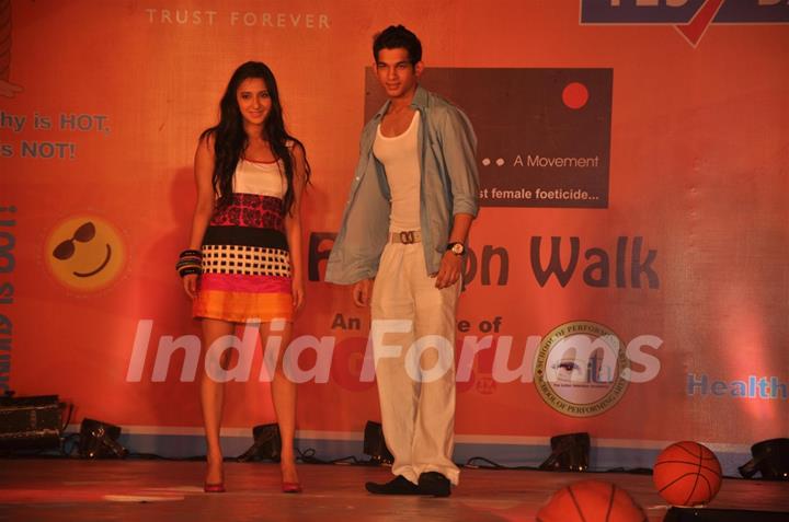 Celebs at GR8! Fashion Walk for the Cause Beti by Television Sitarre