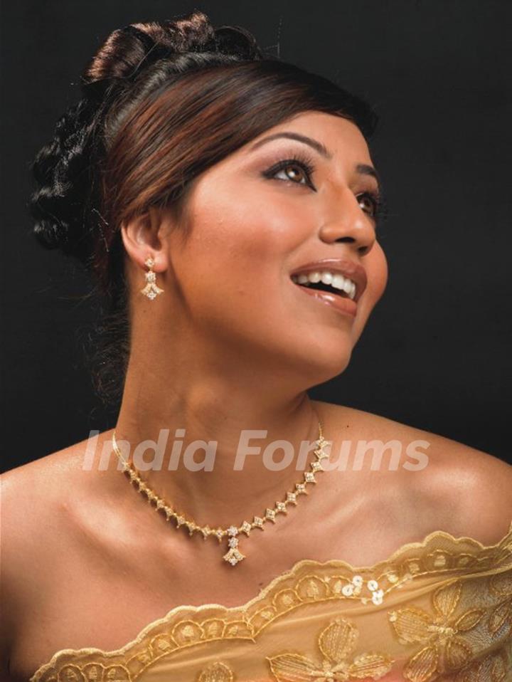 Debina Bonnerjee