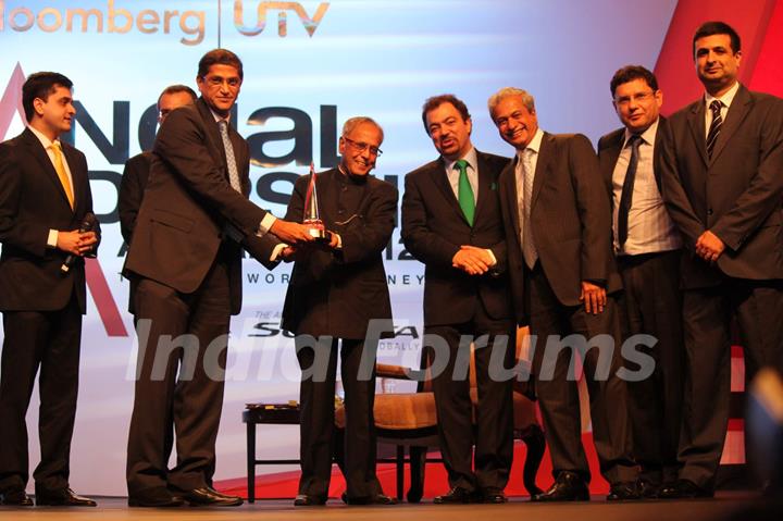 Finance Minister Pranab Mukherjee at Bloomberg UTV Awards at Taj Lands End. .