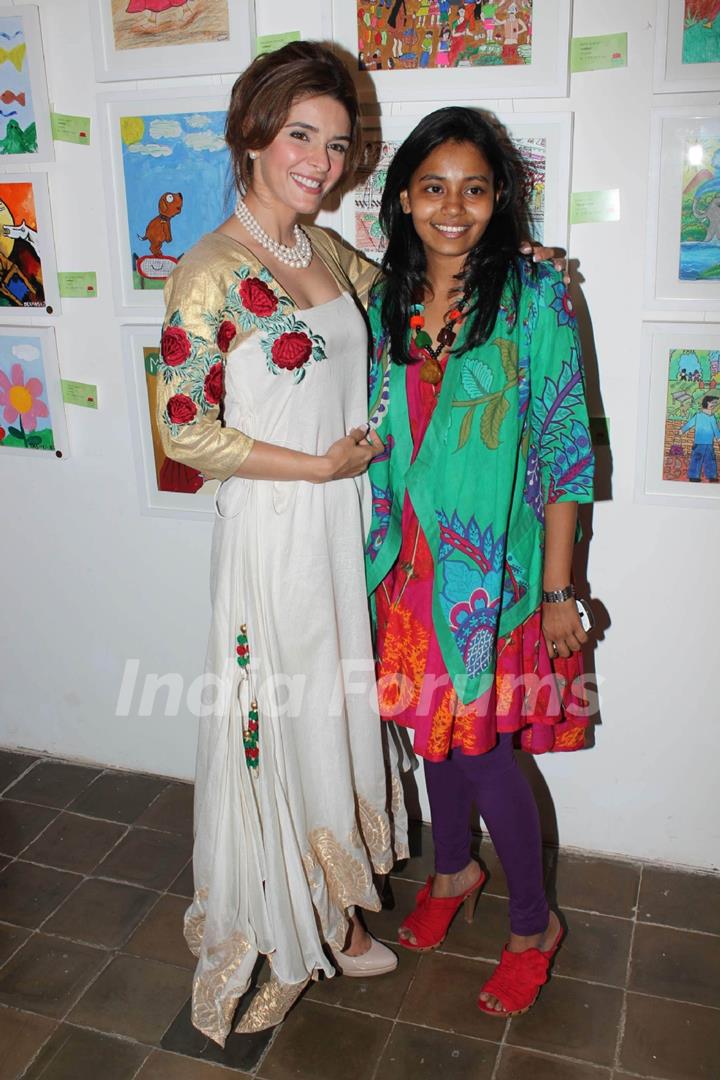 Raageshwari at Lotus art exhibition in Prince of Wales Museum