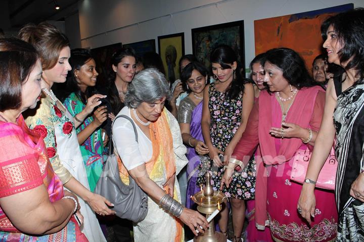 Raageshwari and Shruti Seth at Lotus art exhibition in Prince of Wales Museum