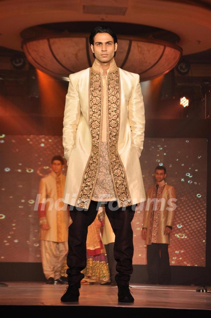 Manish Malhotra - Lilavati's 'Save & Empower Girl Child' show