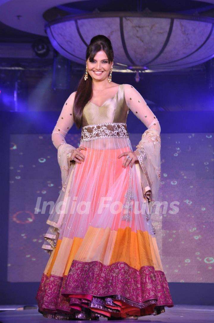 Deepshikha at Lilavati's 'Save & Empower Girl Child' show