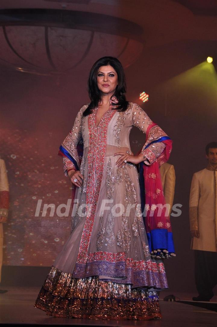 Sushmita Sen at Lilavati's 'Save & Empower Girl Child' show