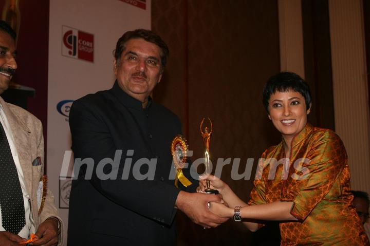 Raza Murad and Meghna Malik at Golden Achiever Awards 2012