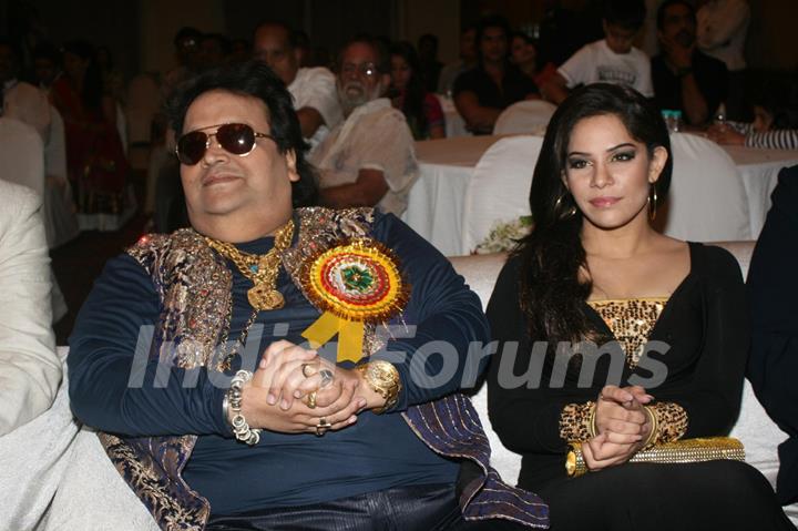 Bappi Lahiri at Golden Achiever Awards 2012