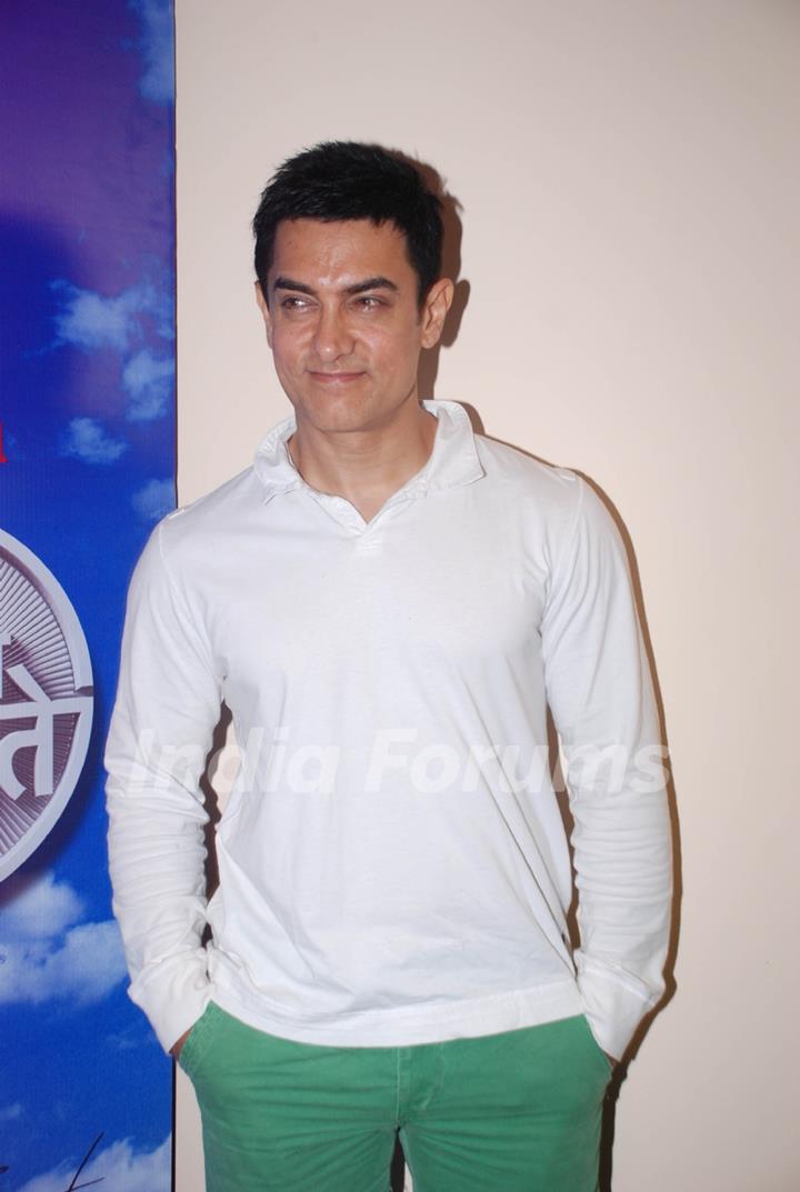 Aamir Khan at Satyamev Jayate press meet in Mumbai. .