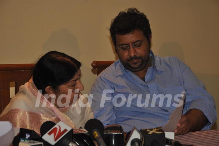 Lata Mangeshkar during a Press Conference to announce 'Deenanath Mangeshkar Puraskar Awards'