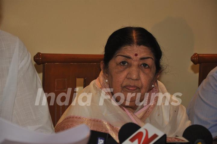 Lata Mangeshkar during a Press Conference to announce 'Deenanath Mangeshkar Puraskar Awards'