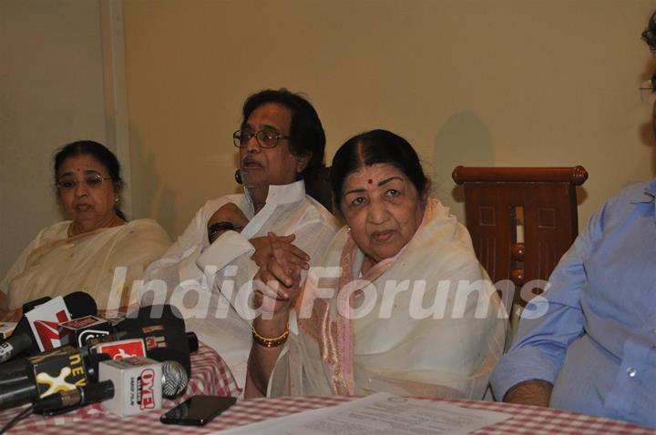 Lata Mangeshkar during a Press Conference to announce 'Deenanath Mangeshkar Puraskar Awards'