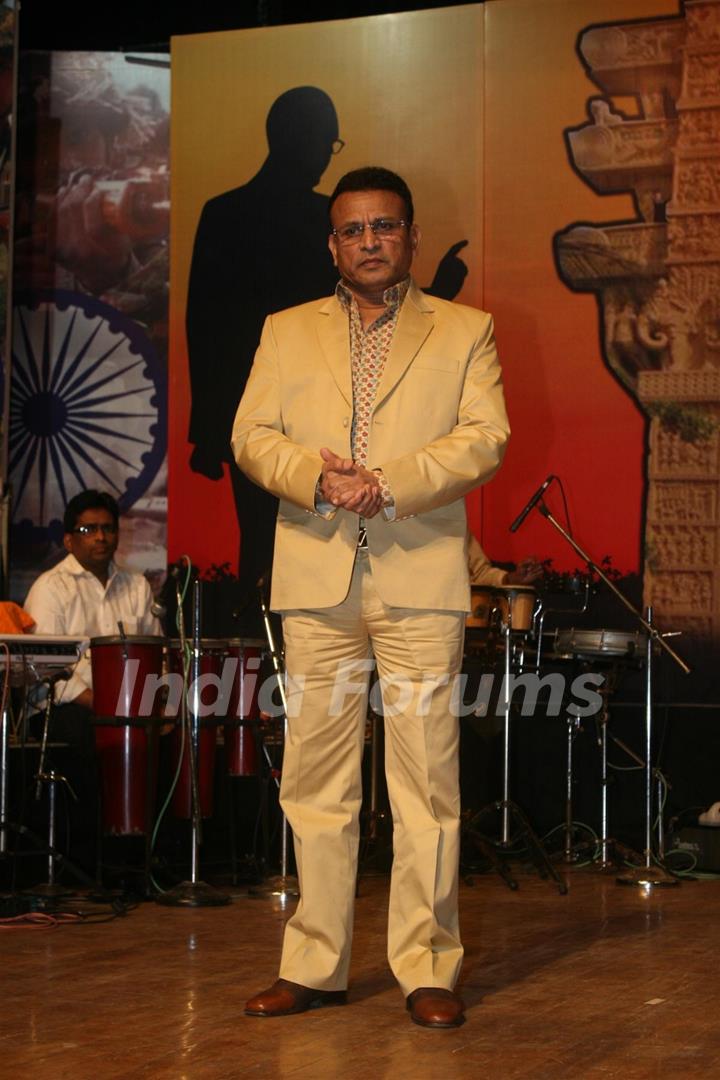 Annu Kapoor at Dadasaheb Ambedkar Awards