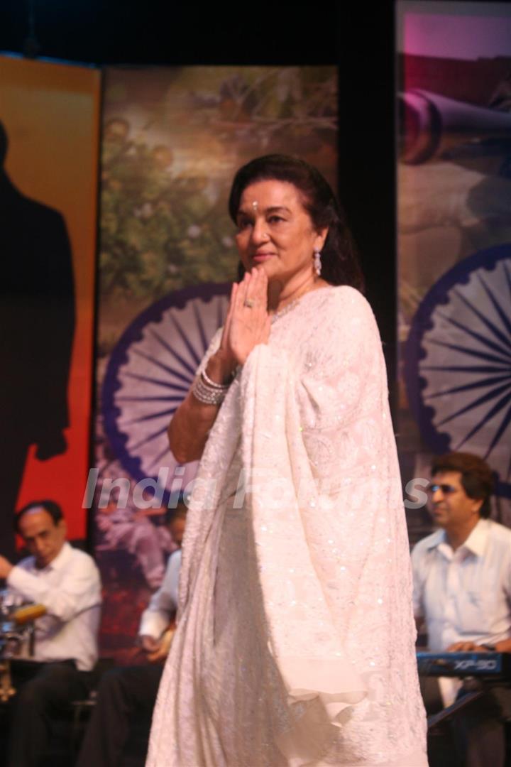Asha Parekh at Dadasaheb Ambedkar Awards