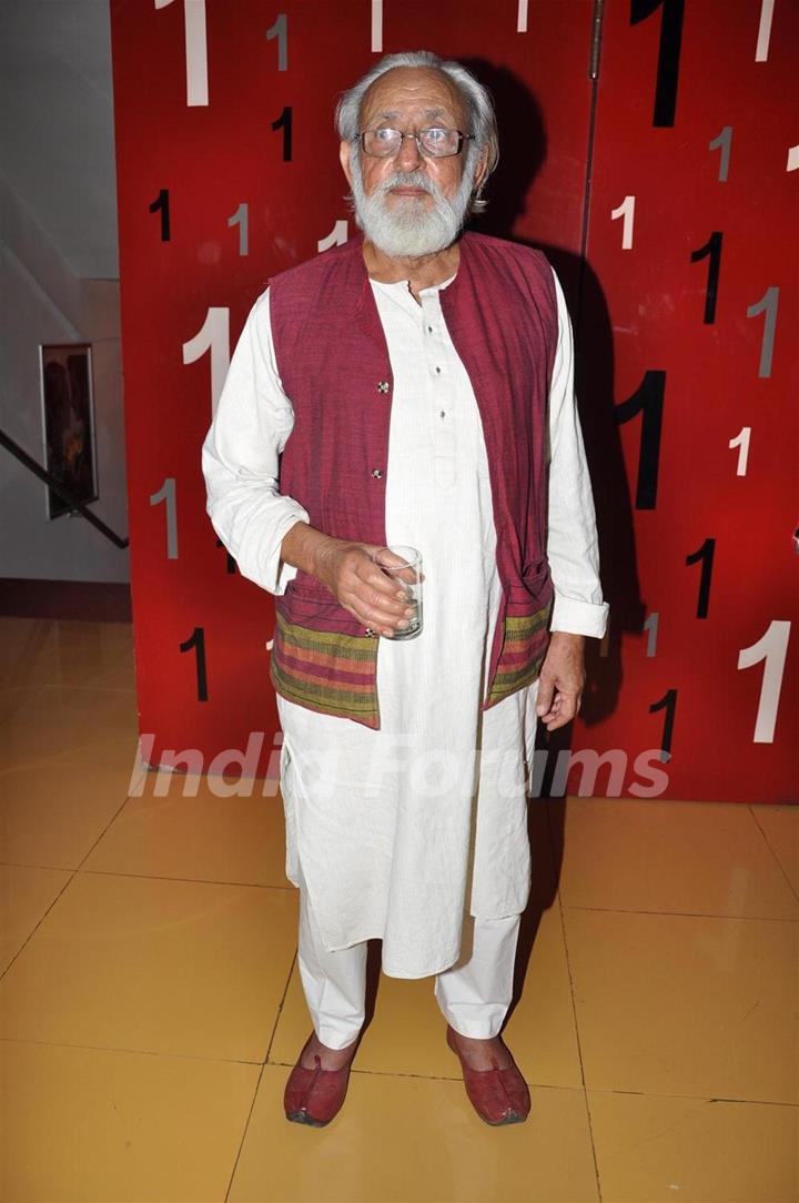 Premiere of Kannad film 'Parie' at Cinemax