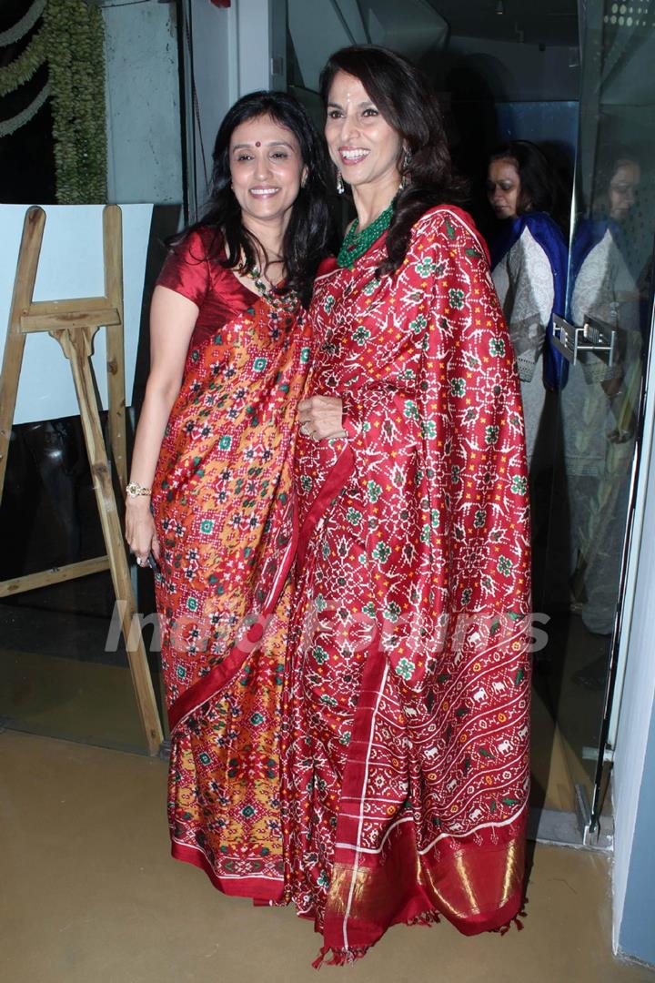 Shobha De and Soha Parekh at Soha Parekh sari book launch