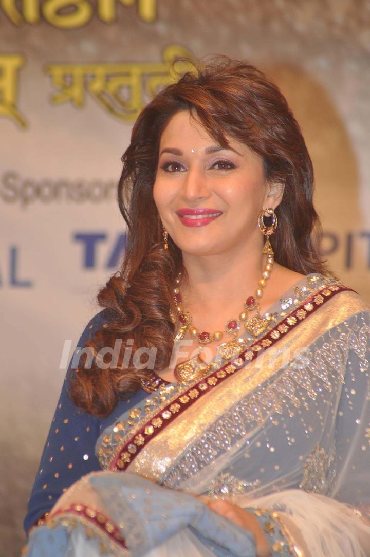 Madhuri Dixit at Dinanath Mangeshkar Awards