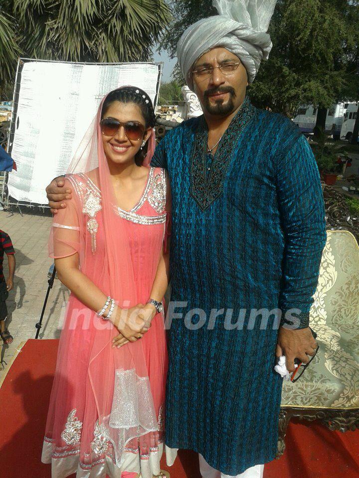 Ankita with Amit Behl on sets of Dekha Ek Khwaab