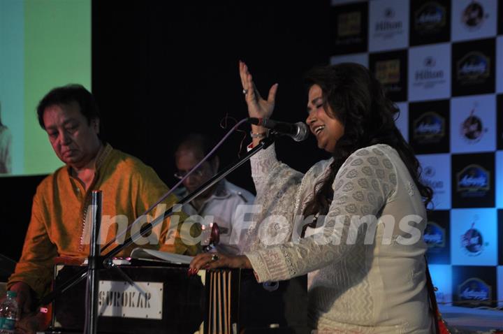 Bhupinder Singh and Mitali Singh at the launch of Gulzar's Album 'Aksar'