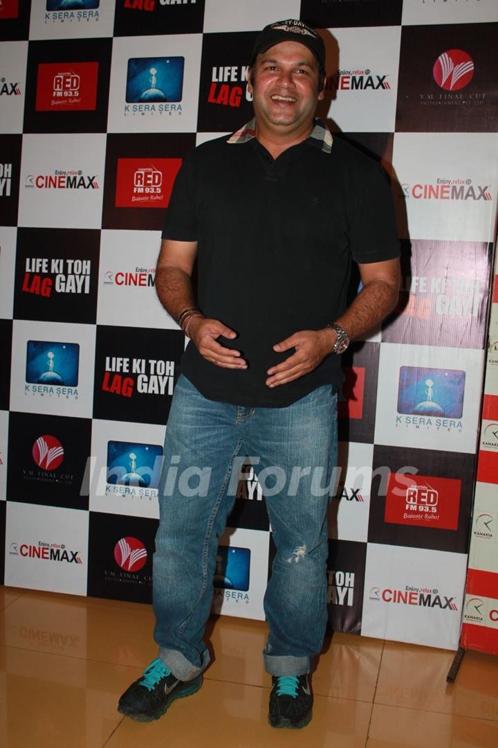 Suresh Menon at 'Life Ki Toh Lag Gayi' premiere at Cinemax, Mumbai