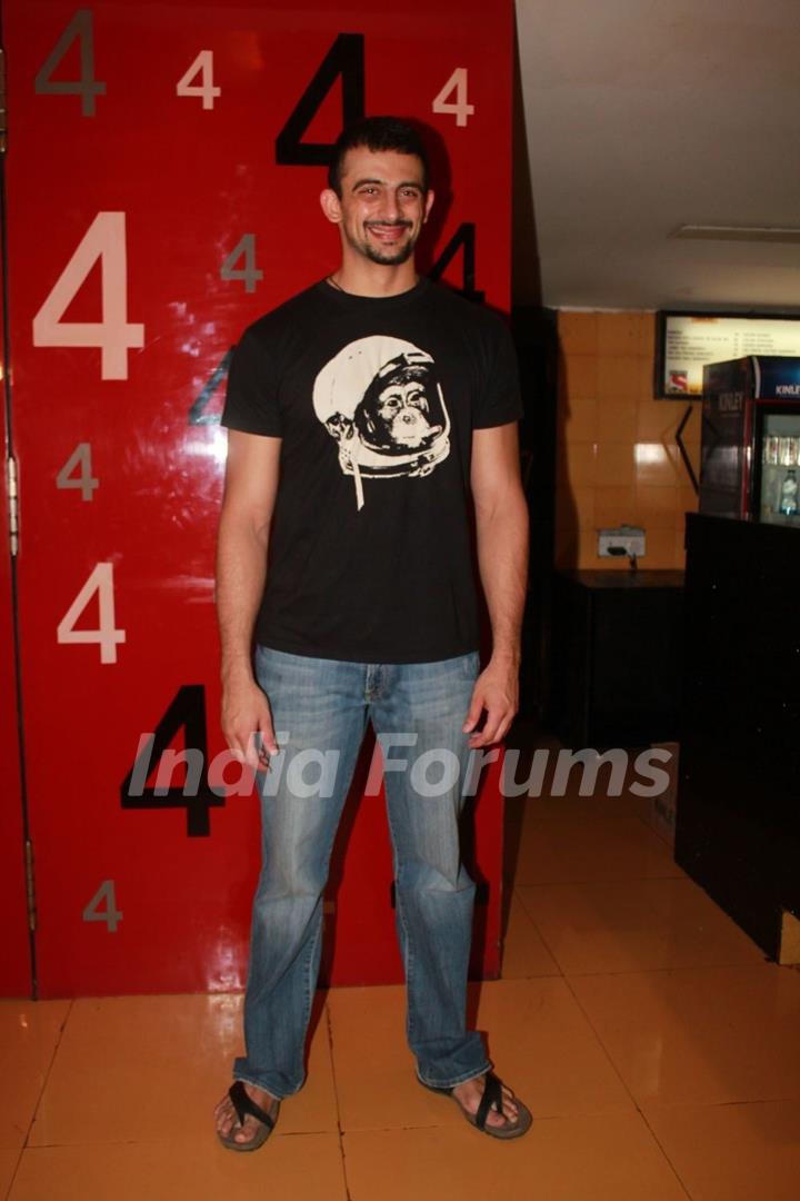 Arunoday Singh at 'Life Ki Toh Lag Gayi' premiere at Cinemax, Mumbai