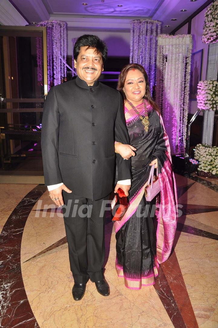 Udit Narayan with wife Deepa Narayan at Sunidhi Chauhan's Wedding Reception