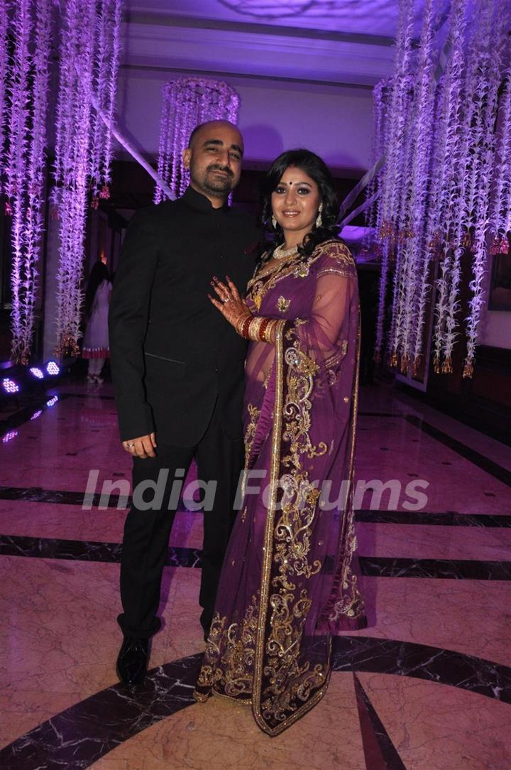 Sunidhi Chauhan and Hitesh Sonik at their Wedding Reception Ceremony