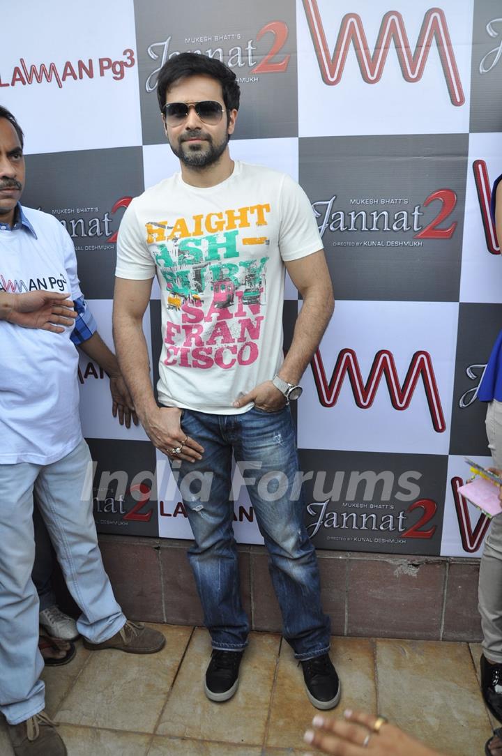 Emraan Hashmi and Esha Gupta promote Jannat 2 at Lawman Store, Dadar