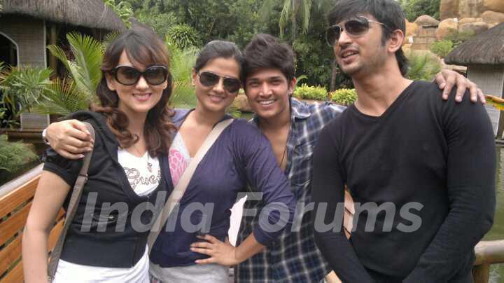 Sushant Singh Rajput, Mayuresh Wadkar, Kratika Sengar, Gunjan Walia At Mauritius