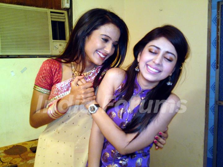 Neha Sargam and Heena Parmar on sets of Haar Jeet