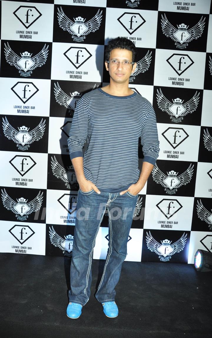 Sharman Joshi at the launch party of F Lounge