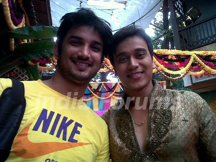 Sushant Singh Rajput and Anurag Sharma On The Sets Of Pavitra Rishta