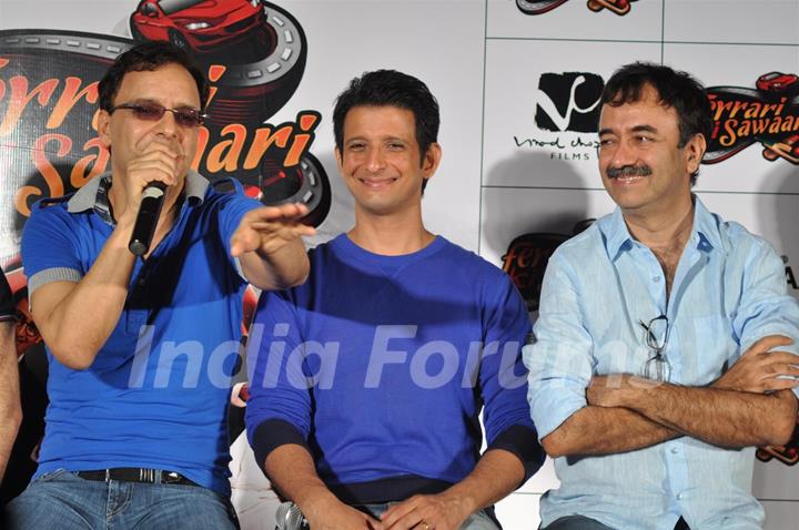 Vidhu Vinod Chopra, Sharman Joshi and Rajkumar Hirani at First Look Film 'Ferrari Ki Sawari'