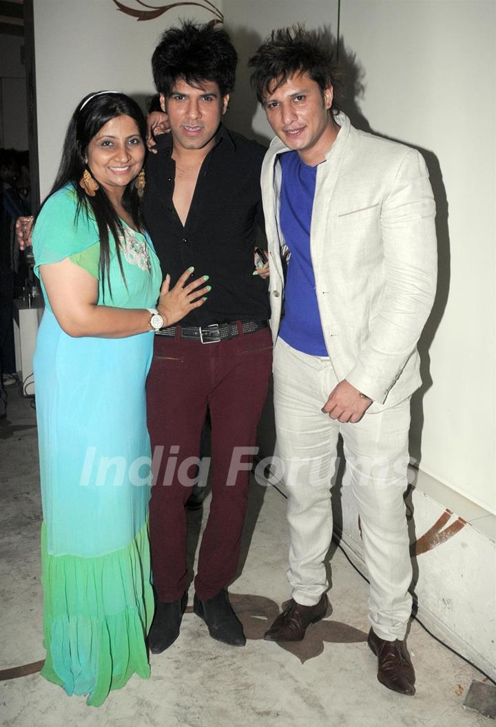 Anu, Rajiv Khinchi & Sufzal Saleem at Sufzal Salem's birthday bash