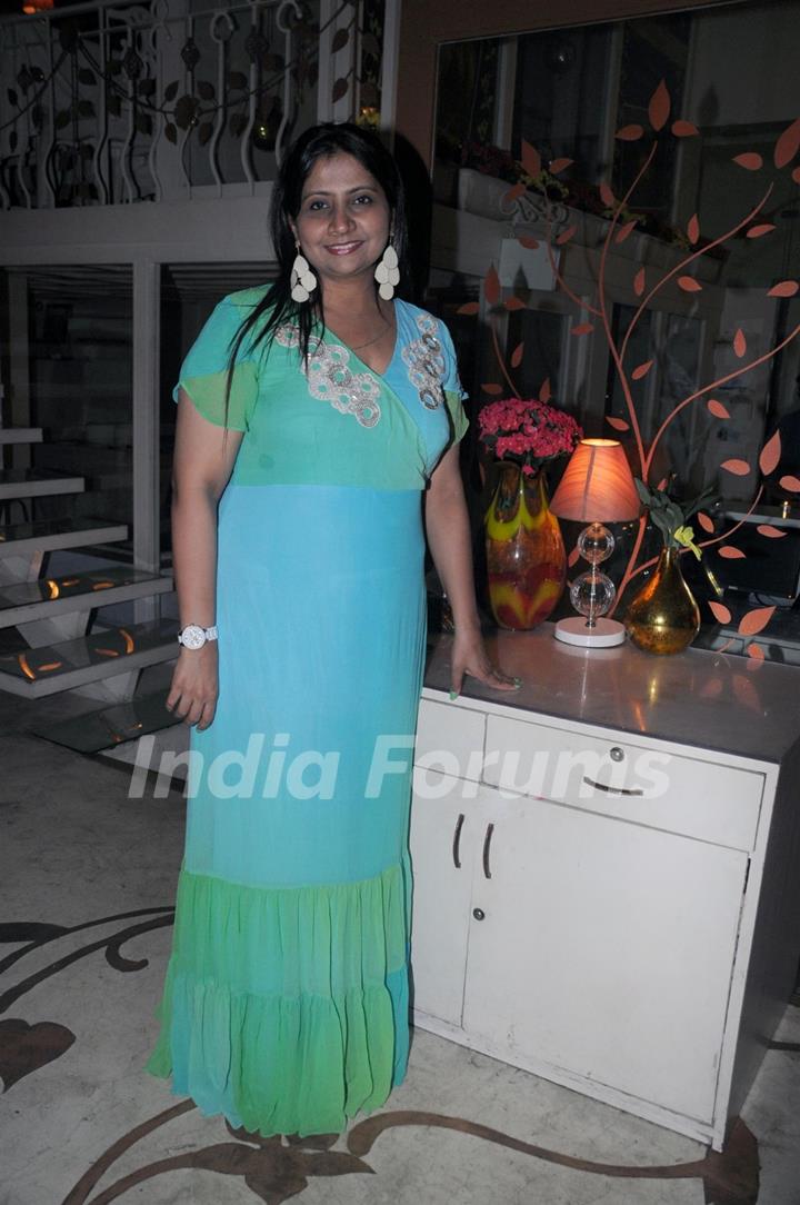 Anu at Sufzal Saleem's birthday bash