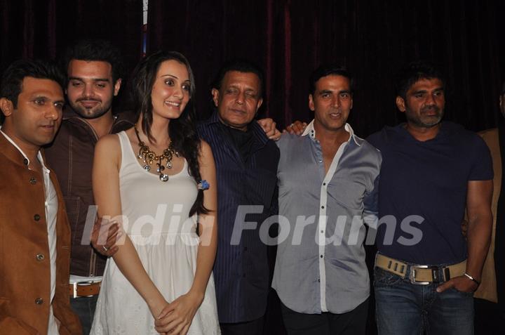 Shawn Arranha, Vaishali Desai, Mimoh, Mithun, Akshay & Sunil at Film Tukkaa Fitt first look launch