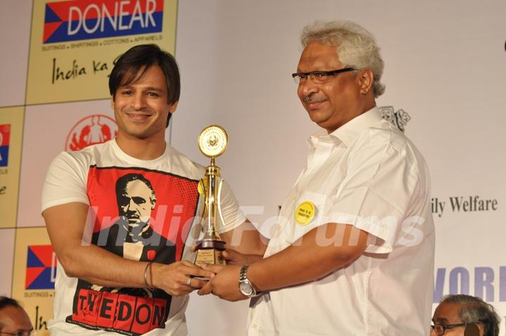 Vivek Oberoi at World No Tobacco Day 2012