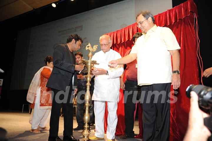 Saroj Khan, A.R.Rahman, Sukhwinder Singh, Gulzar Saab and Subhash Ghai celebrate 100 years of Cinema at Whistling Woods International. .