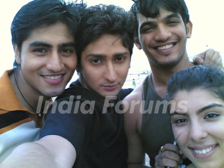 Kunal Karan Kapoor, Harshad Chopra and Arjun Bijlaini