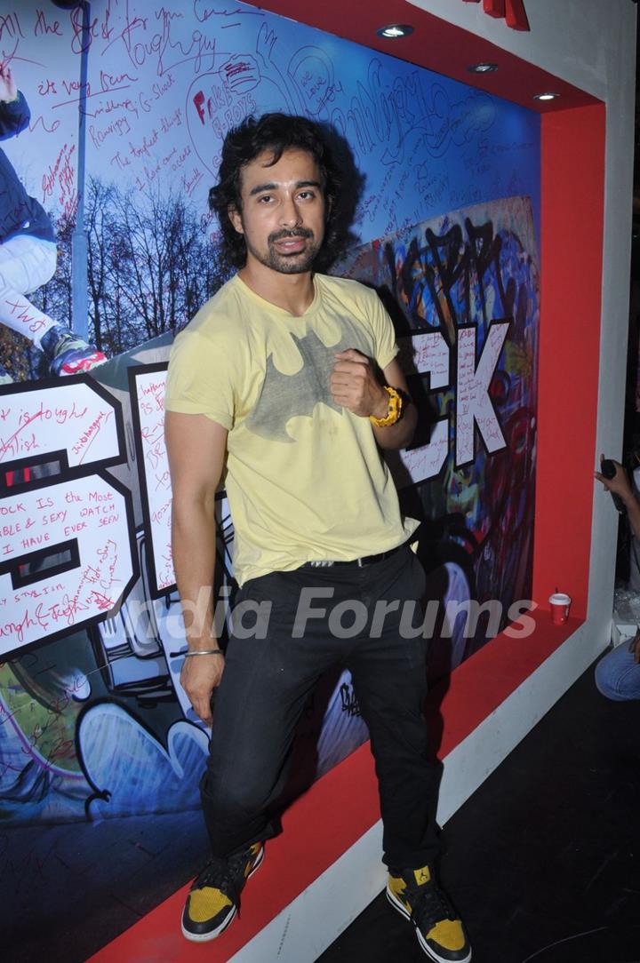 Ranvijay promoted Casio watches at Oberoi Mall
