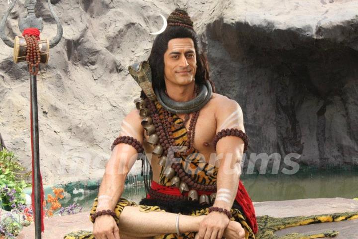 Mohit Raina aka Shiv