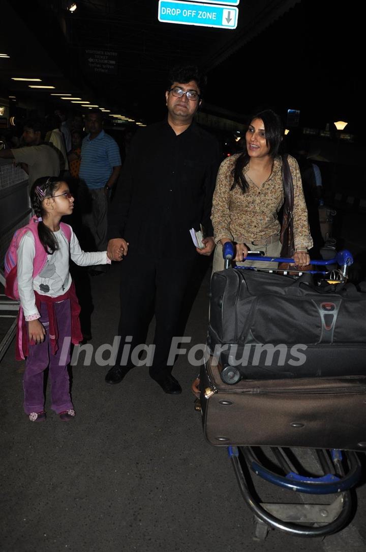 B-town Celebs leave for IIFA 2012