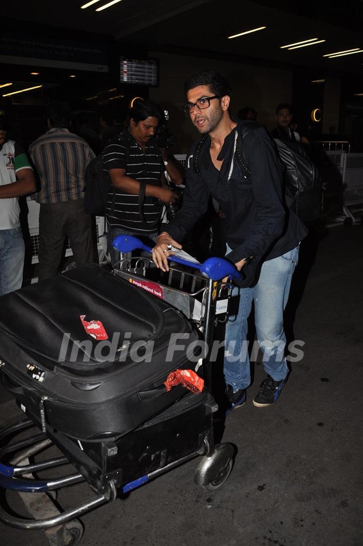 B-town Celebs leave for IIFA 2012