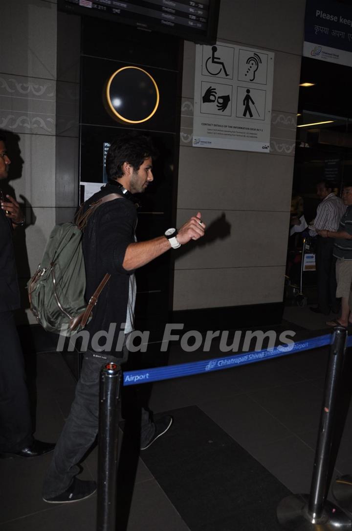 B-town Celebs leave for IIFA 2012